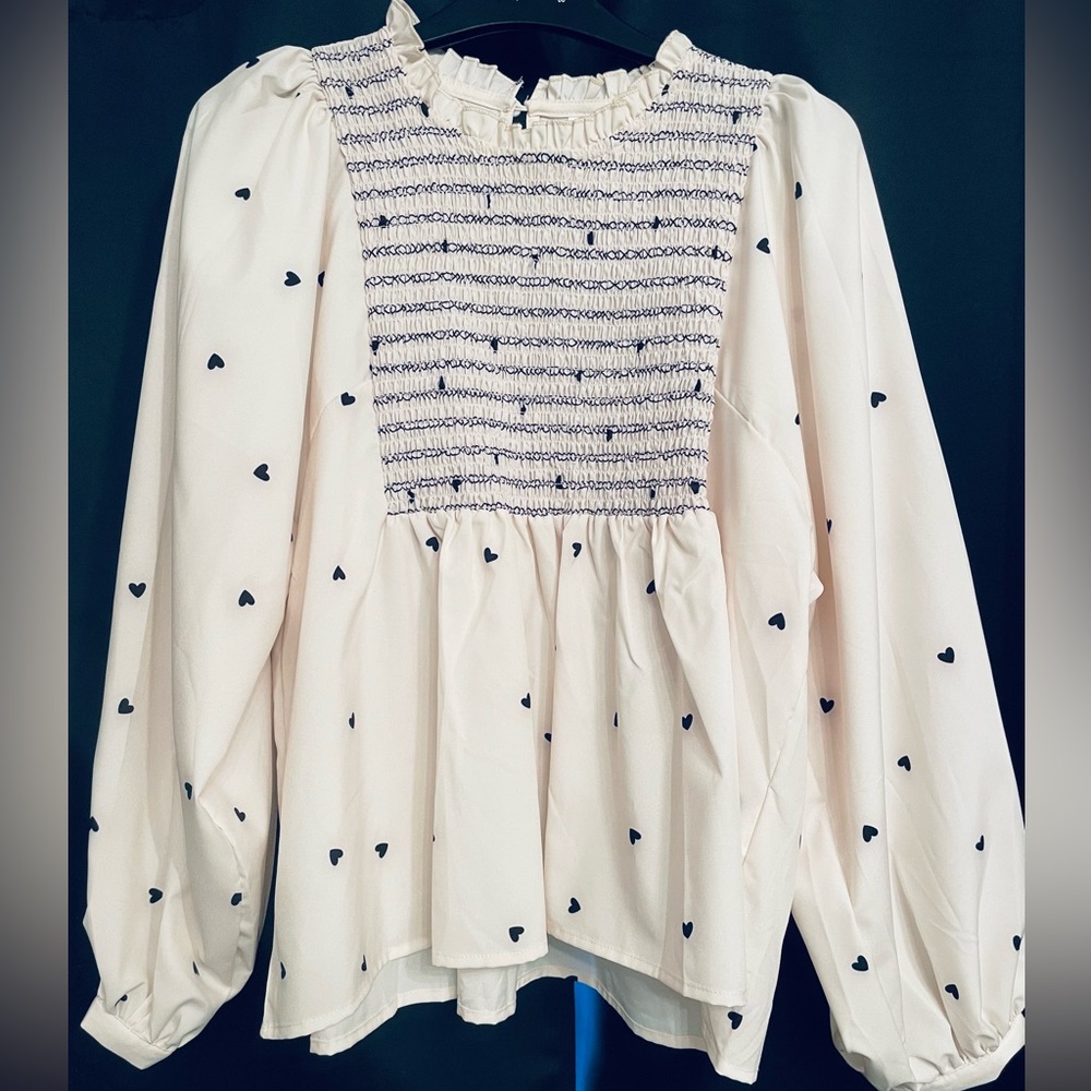 Shein heart blouse 🖤